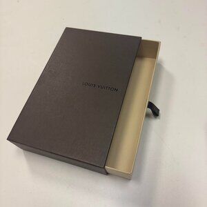 Louis Vuitton gift box ( empty)